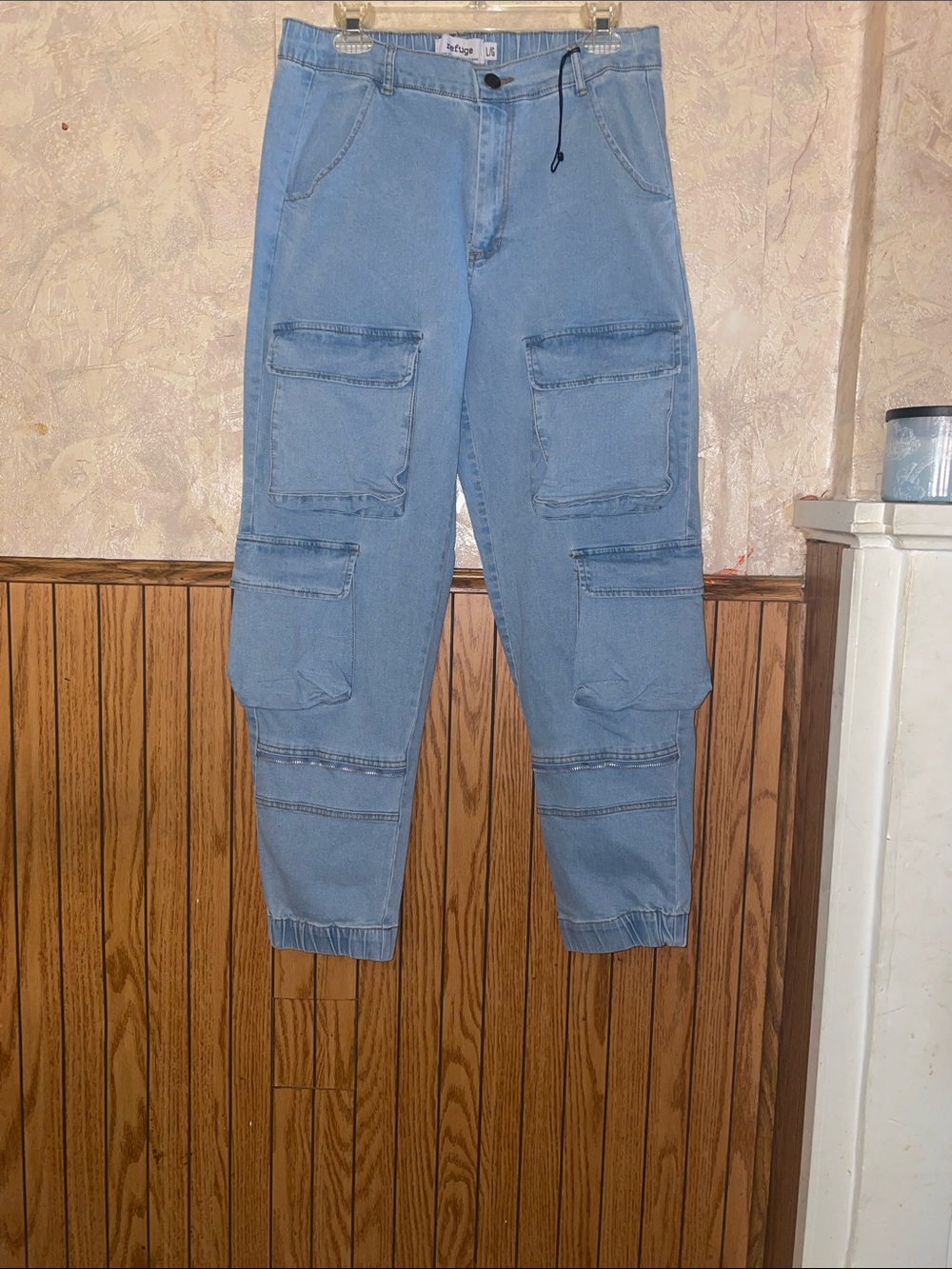Light blue refuge cargo joggers (L)(nwt)